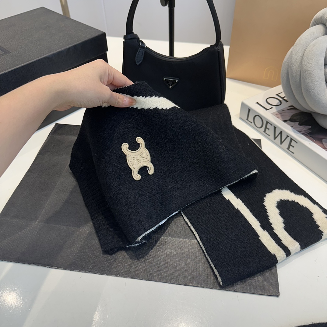 赛琳CELINE 小红书爆款,官网新品经典套装帽子 3