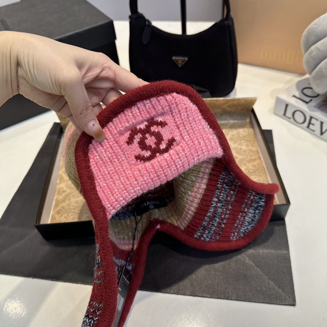 Chanel 24N Ski Collection Woolen Hat - Stylish & Warm Trapper Hat 9 i1732573398 2405 2