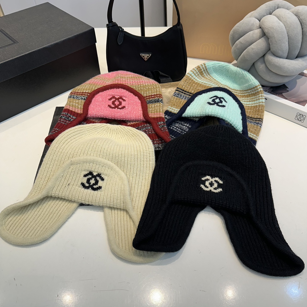 Chanel 24N Ski Collection Woolen Hat - Stylish & Warm Trapper Hat 10 i1732573398 5014 4