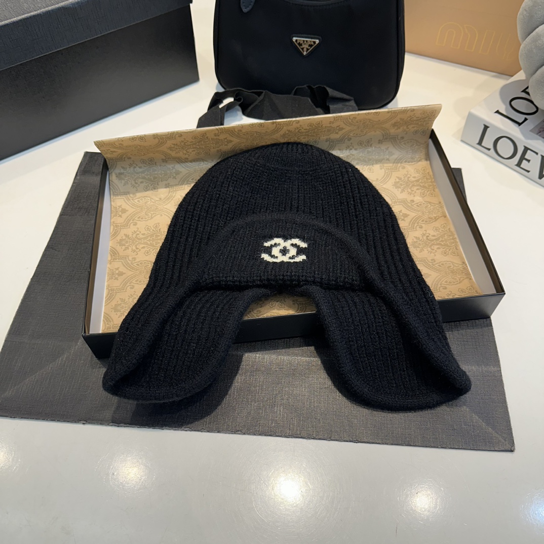 Chanel 24N Ski Collection Wool Hat Warm Beanie Cap For Women 4 i1732573468 9235 7