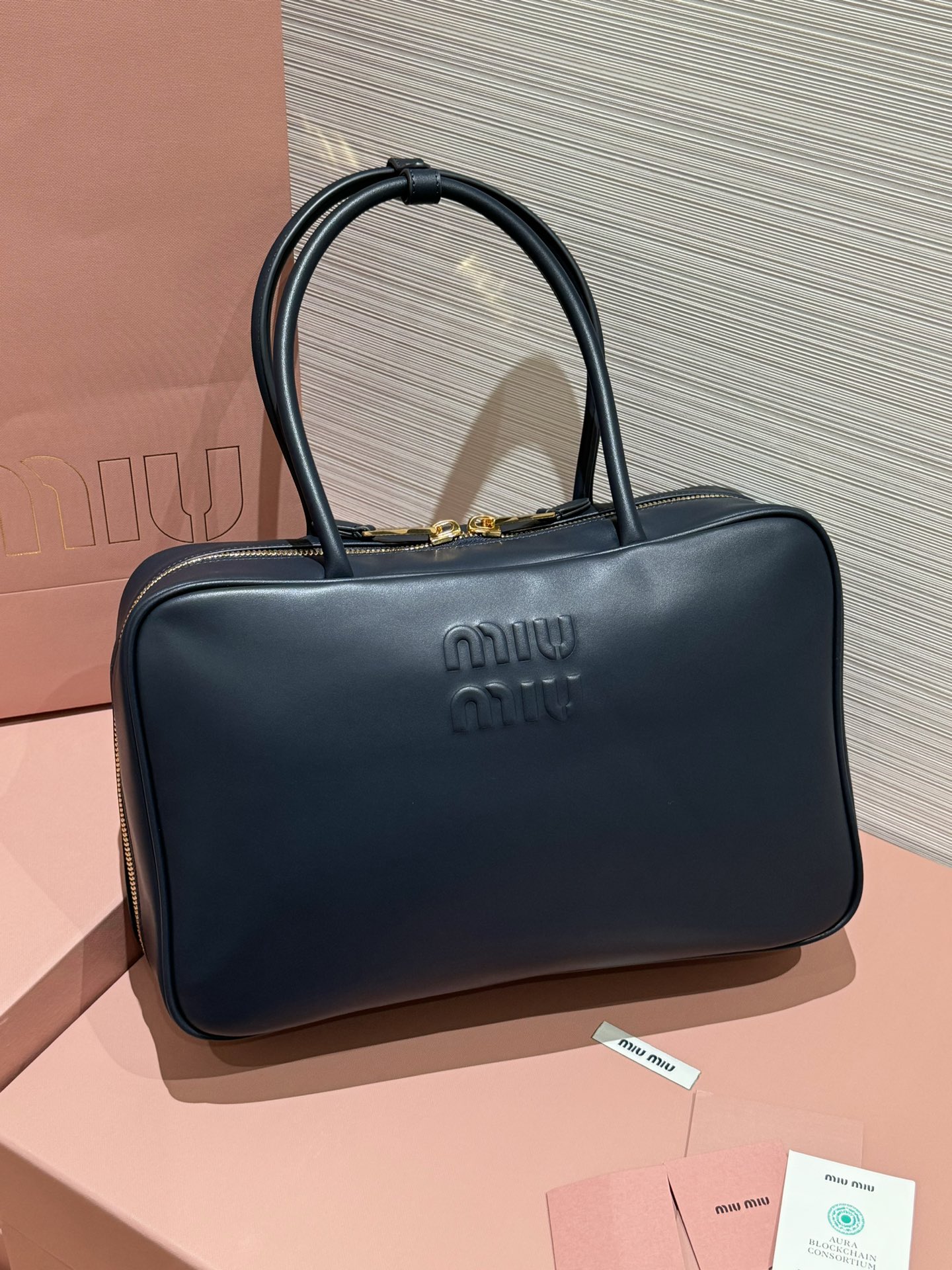 MiuMi*long wrist bowling ball/briefcase — photo 3