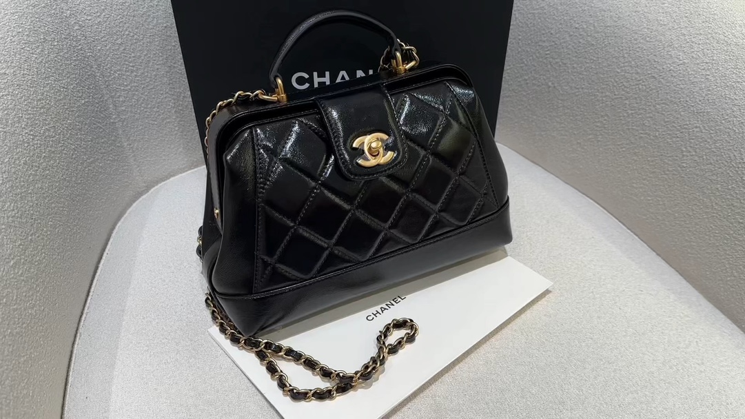 El bolso Chanel 24A Doctor era muy esperado y finalmente lo compré. ¡El tamaño grande no es demasiado grande en absolut…