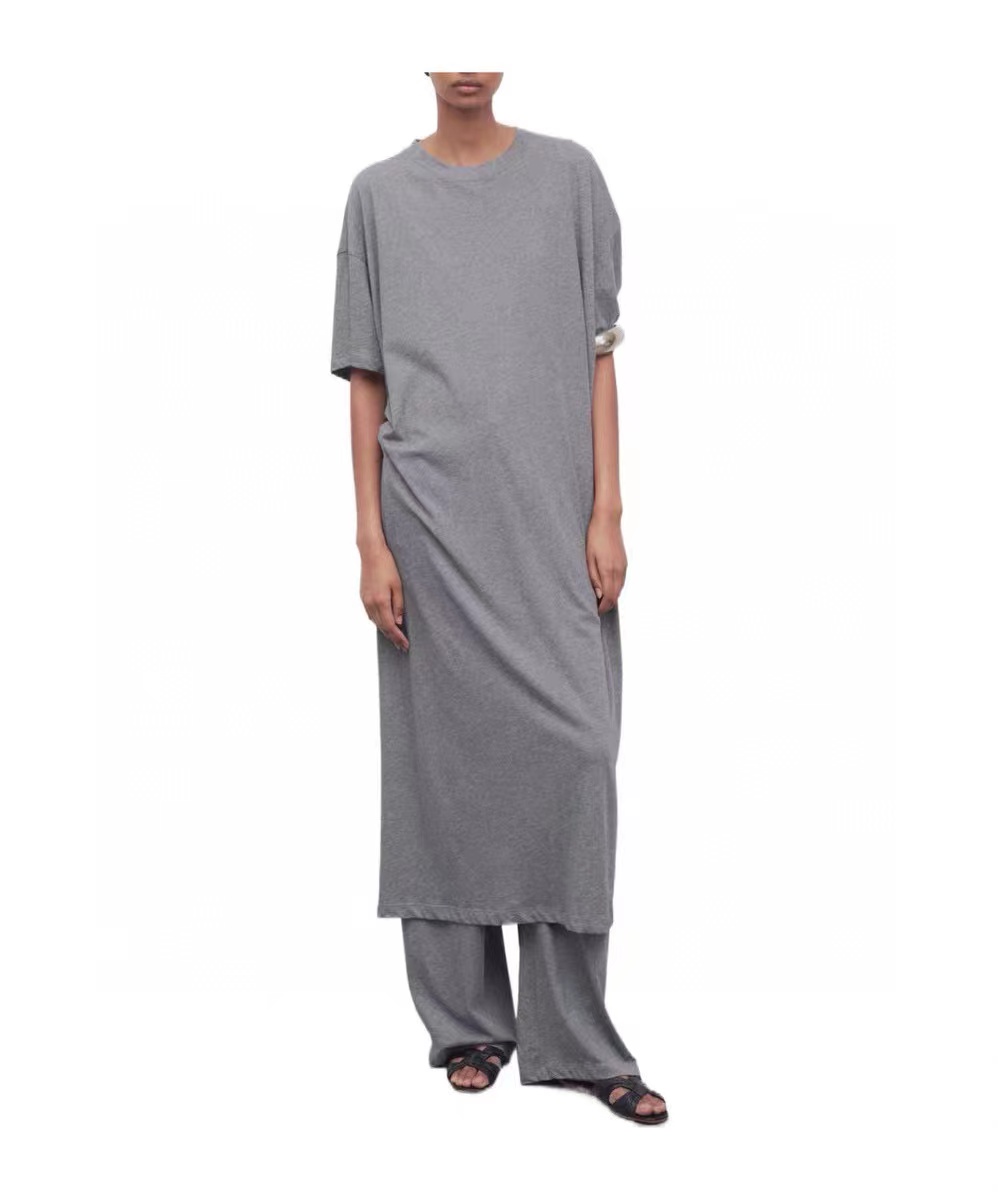 NO:464467,Thero* 2025 new cotton dress, classic midline design on the back, minimalist and stylish, lazy temperament on the upper body sml,,,skirts,alexander wang19860909Thero* 2025新款棉质连衣裙,后背经典中线设计版型极简有型,上身慵懒气质 sml,,,skirts,alexander wang,Women's clothing