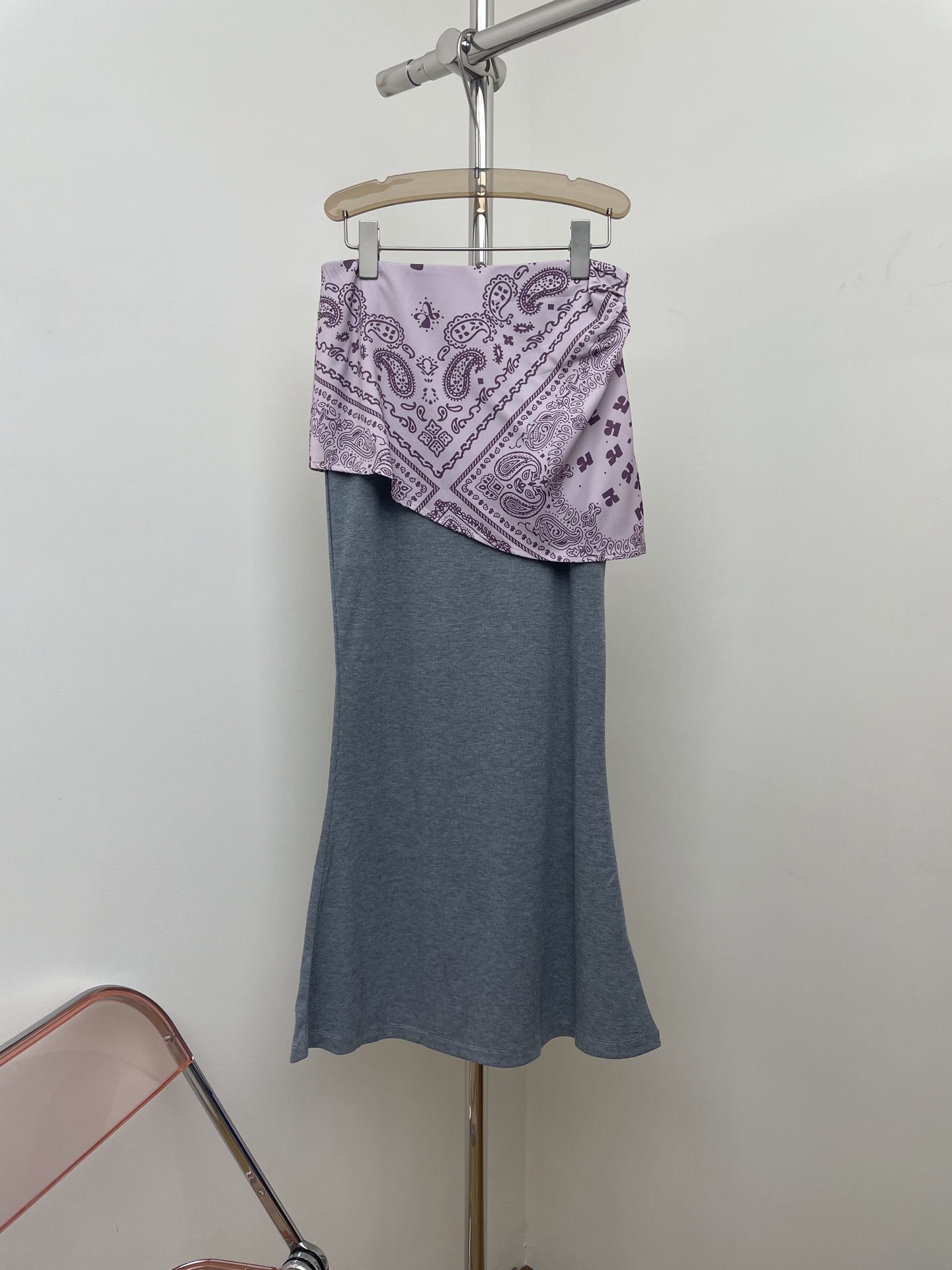 NO:469313,V L designer brand 25 early spring new lace-up spliced ​​fishtail skirt cashew print fake two-piece design sml, real photos, skirts, alexander wang19860909V L设计师品牌 25早春新款系带拼接鱼尾裙 腰果印花 假两件设计 sml,实拍图,,skirts,alexander wang,Women's clothing