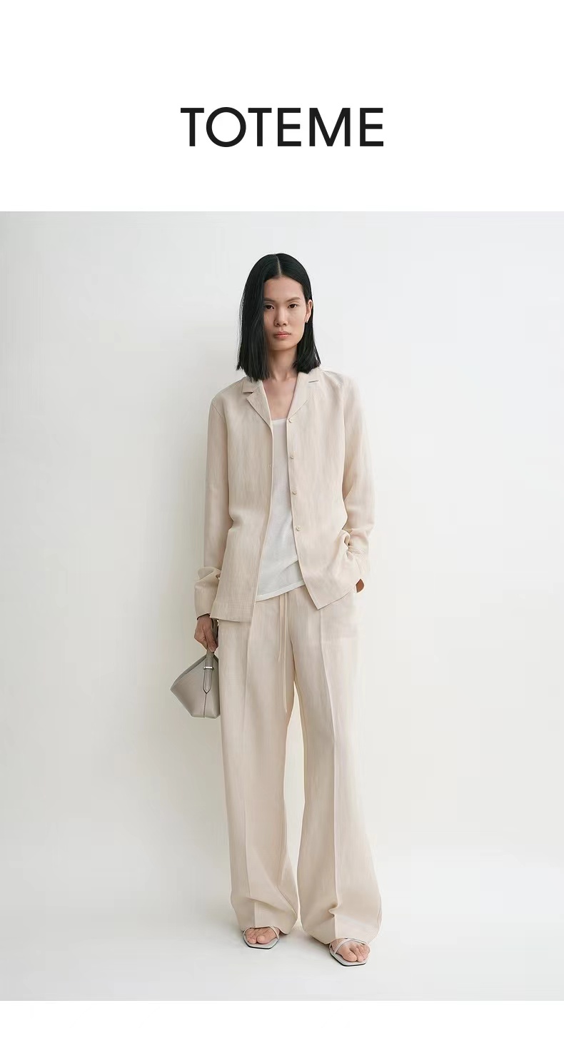 NO:463052,TOTEME 2025 summer new oyster color texture lazy and light slim shirt two colors three sizes 343638,,shirts,alexander wang19860909TOTEME 2025夏季新款牡蛎色纹理感慵懒轻盈修身衬衫 两色三码 343638,,shirts,alexander wang,Women's clothing