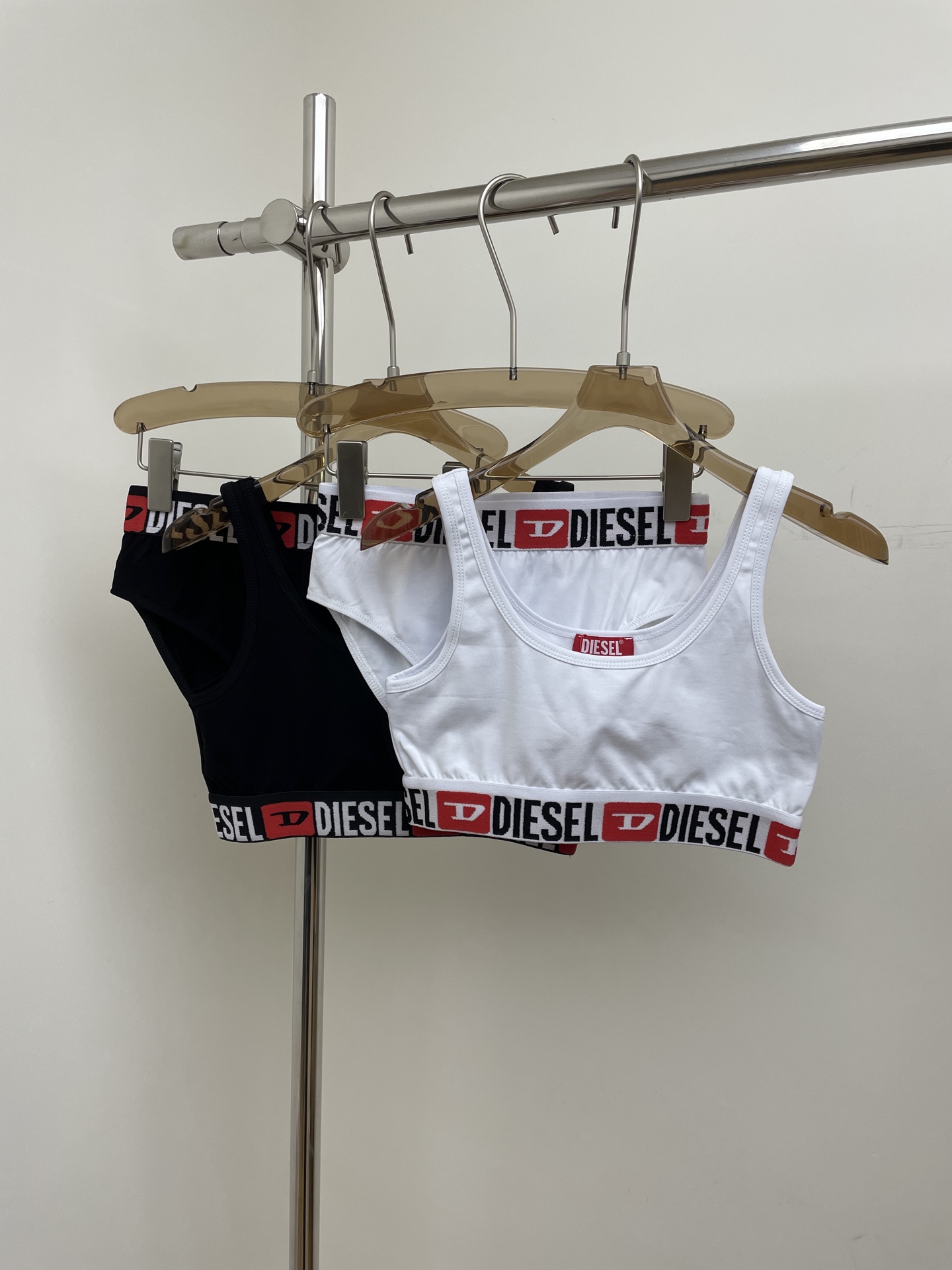 NO:466132,DIESE* 2025 summer new lingerie set, strapless top, big logo printed hot girl style SML/set real photo, alexander wang19860909DIESE* 2025夏季新款内衣套装 抹胸上衣大logo印花辣妹风 SML /套实拍图,,alexander wang,Women's clothing