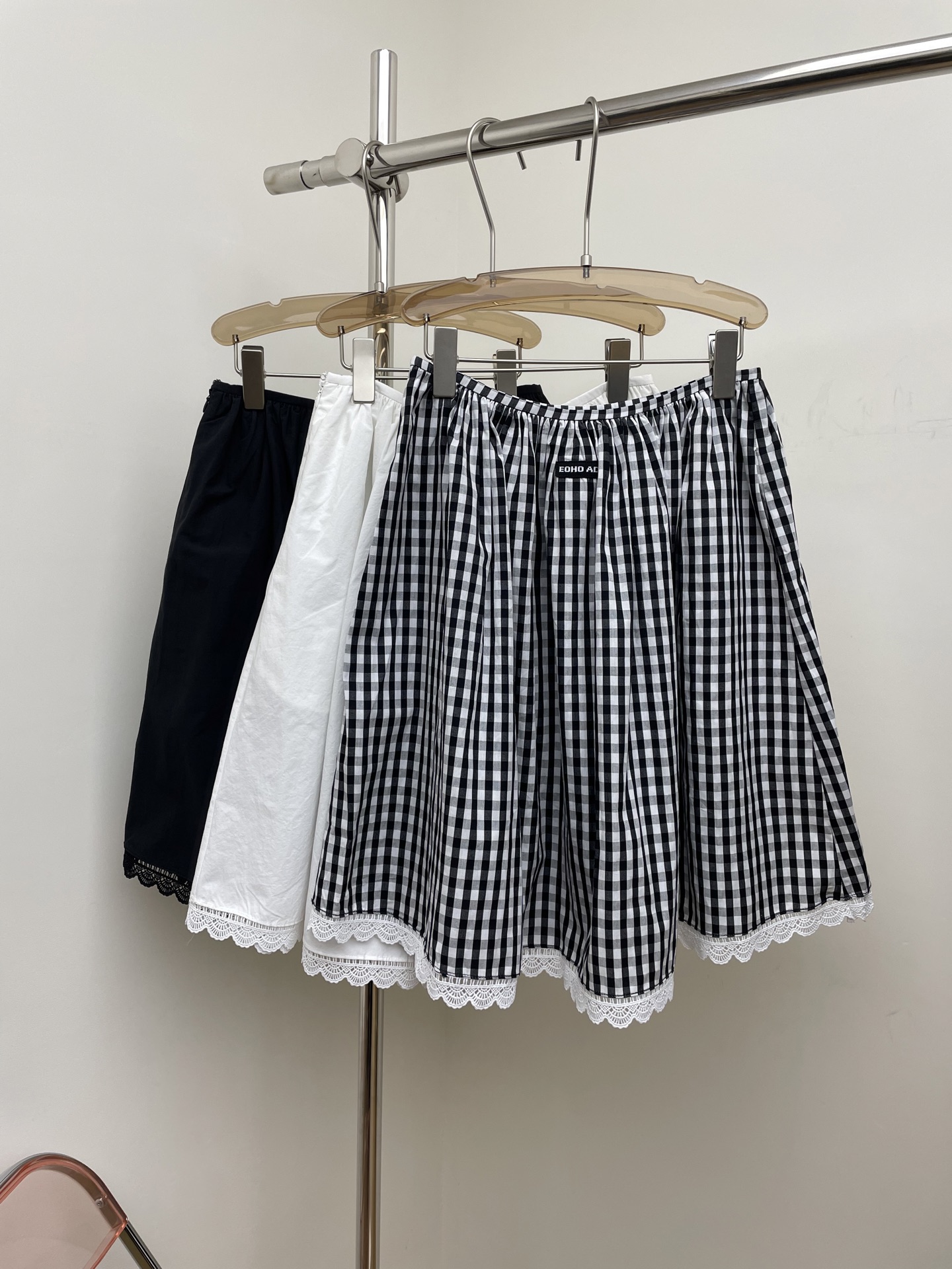 NO:469269,EA 2025 summer new pleated ballet skirt, miu-style ballet style lace skirt, a fashionable half that is very easy to match, sml real photos, miumiu, skirts, alexander wang19860909EA 2025夏季新款褶皱芭蕾半裙, miu系芭蕾风蕾丝半裙,非常轻松搭配的一款时髦半,sml 实拍图,,miumiu,skirts,alexander wang,Women's clothing