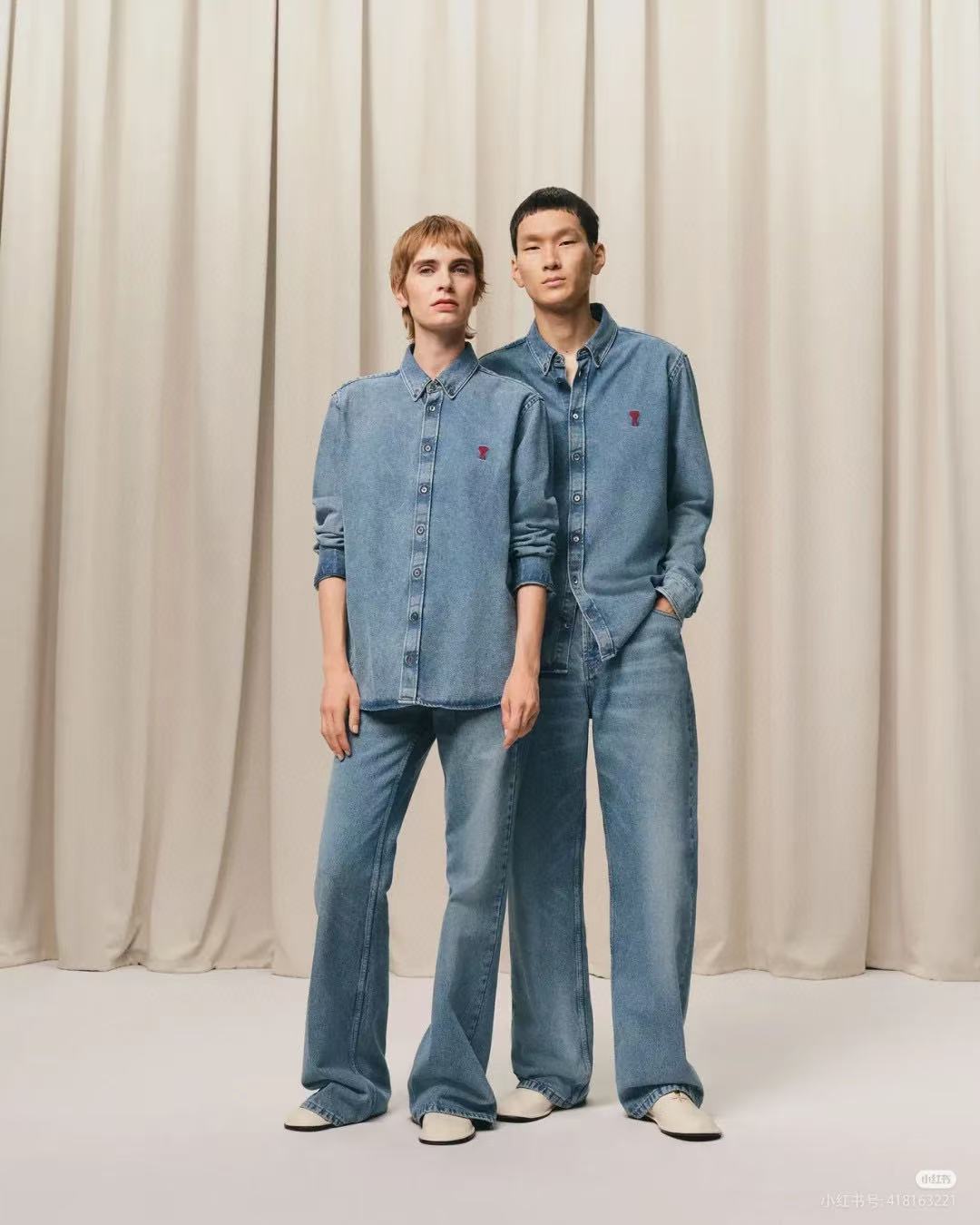 NO:467870,ami 2025 autumn and winter new denim shirt classic style never out of time love embroidery logo low-key restrained smlxl p, alexander wang19860909ami 2025秋冬新款牛仔衬衣 经典款 永不过时 爱心刺绣标志 低调内敛 smlxl p,,alexander wang,Women's clothing