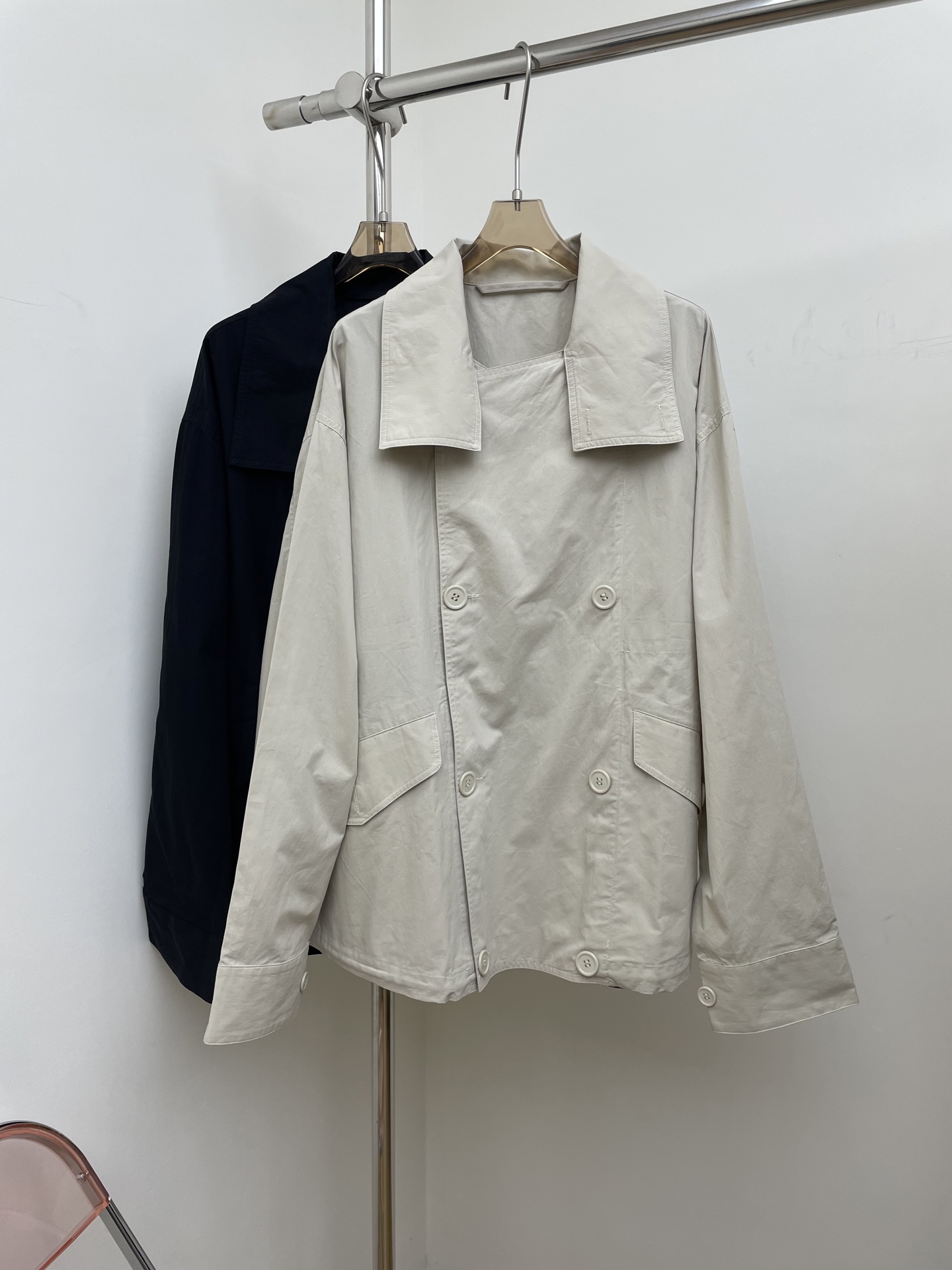 NO:486648,Lemaire 2025 autumn and winter new jacket French jacket Practical and sexual function with French accent Neutral style Both men and women 343638 Real photos, Jackets & coats, Jackets & coats, Alexander wang19860909lemaire 2025秋冬新款外套 法式夹克 实用性功能兼具法式腔调 中性款 男女皆可 343638 实拍图,,jackets & coats,jackets & coats,alexander wang,Women's clothing