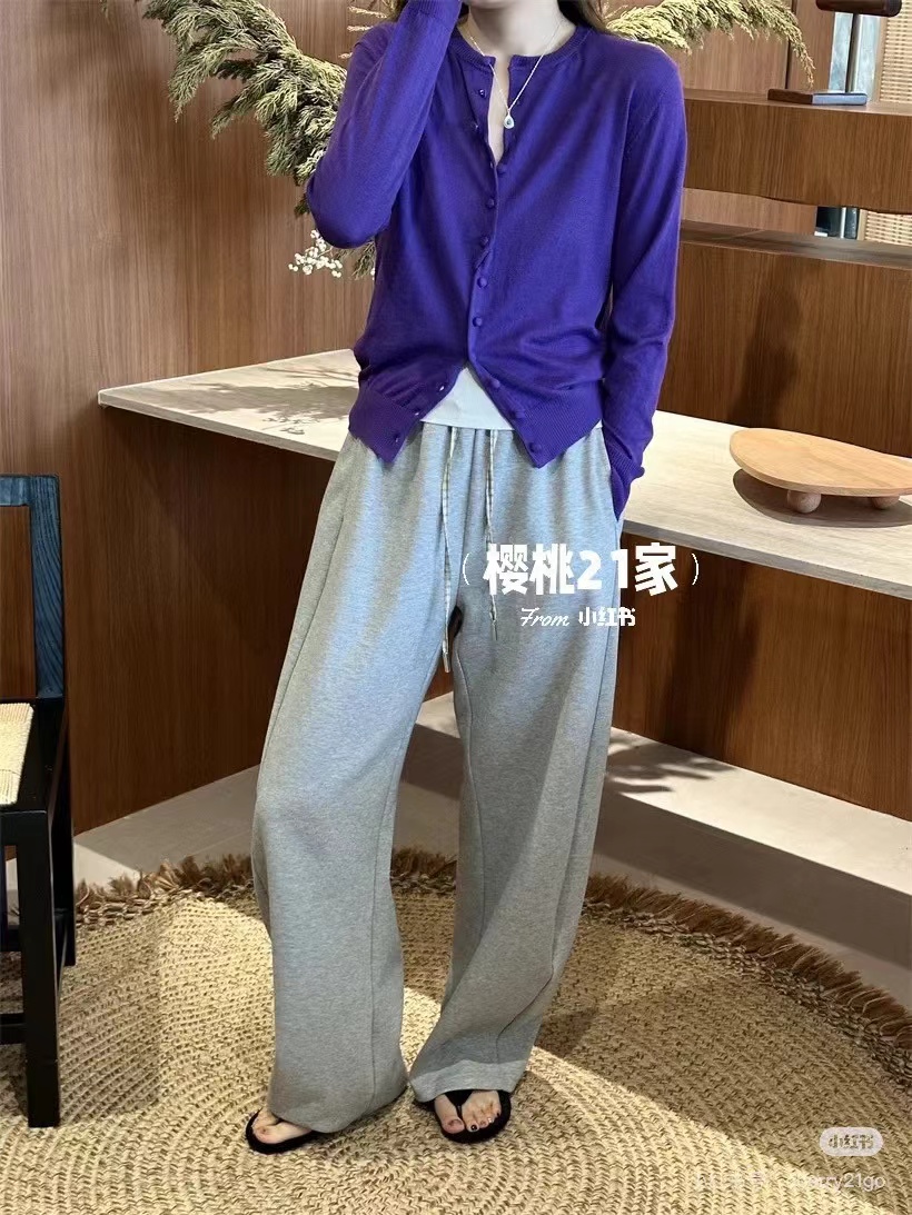 NO:489116,AW 2025 autumn and winter new casual pants sweatshirt curved pants plaid contrasting color splicing Double waist design Two-color three-code sml, hoodie, sweatshirts, alexander wang19860909AW 2025秋冬新款休闲裤 卫衣料弯道裤 格纹撞色拼接 双层腰设计 两色三码 sml,,hoodie,sweatshirts,alexander wang,Women's clothing