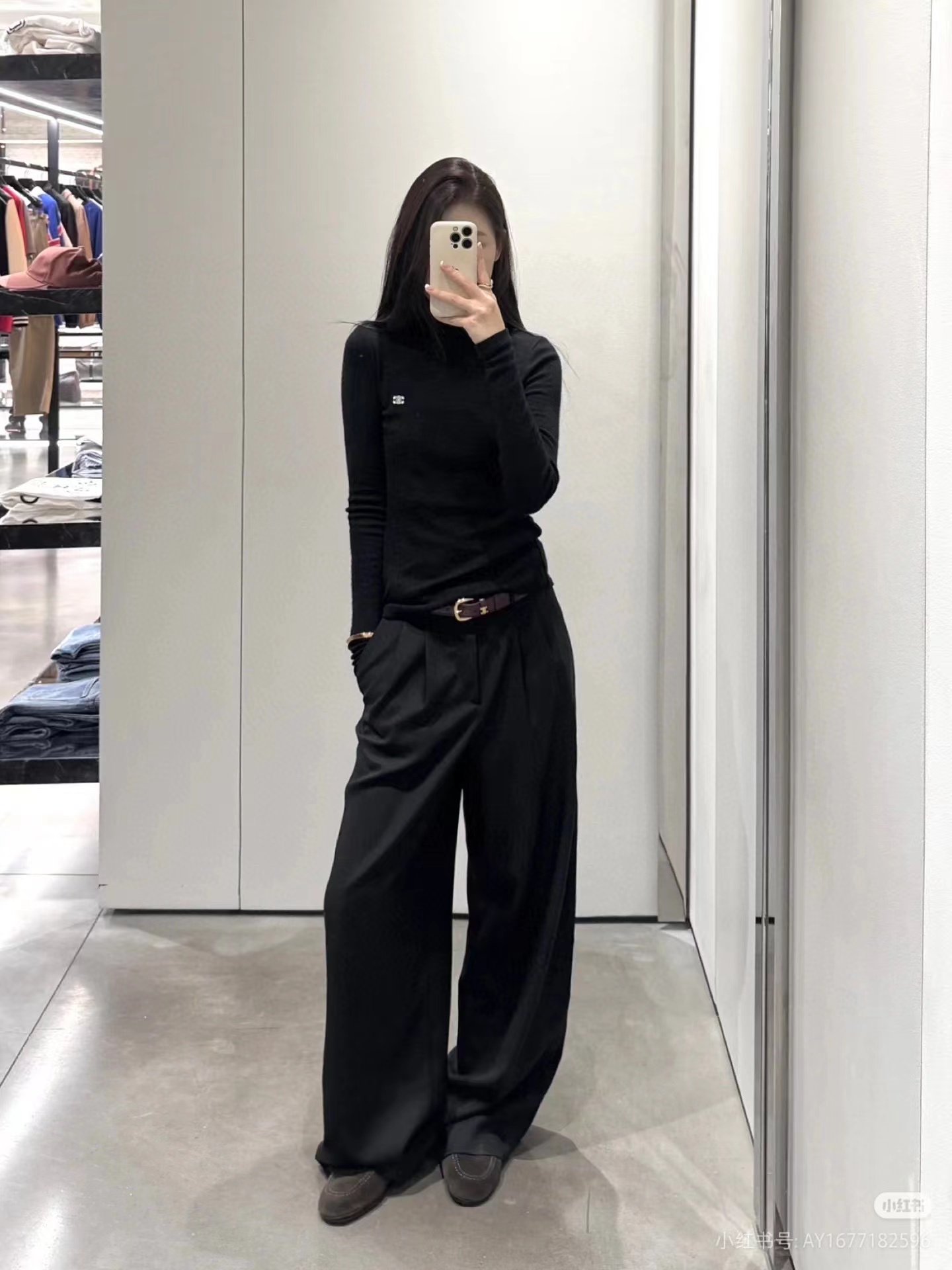 NO:621823,Celin*2025 autumn and winter turtleneck pullover, simple design, high collar modifies the neck line, low-key and exquisite chest logo, perfect tailoring, easy to match, three colors and three codes sml,,celine,alexander wang19860909Celin*2025秋冬高领套头衫,简约设计,高领修饰颈部线条,胸前标志低调精致,完美剪裁,轻松搭配 三色三码sml,,celine,alexander wang,Women's clothing