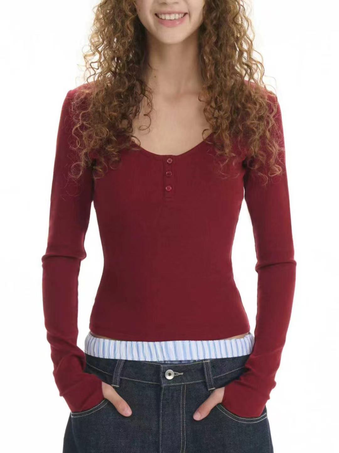 NO:627347,ra 2025 autumn and winter new bottoming shirt, chest button design, Henry neckline, showing the neck and collarbone, super beautiful. Three colors and three sizes sml,, alexander wang19860909ra 2025秋冬新款打底衫,胸口扣子设计,亨利领口超显脖子锁骨,超级美.三色三码sml,,alexander wang,Women's clothing