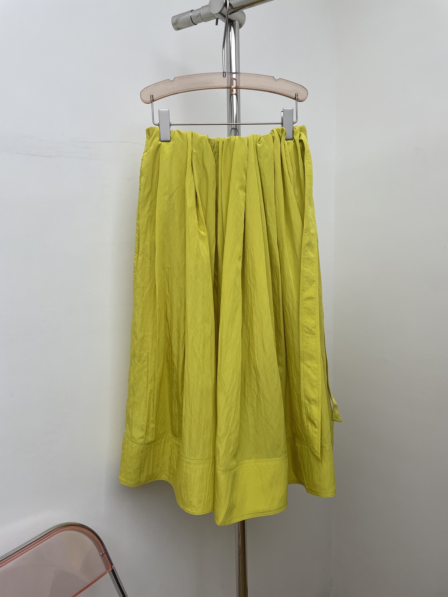 NO:653525,HIDEM* 2025 autumn and winter new skirt, minimalist large umbrella-shaped artistic sense and elegant large bud vertical cut pleat design.sml real photos,,skirts,alexander wang19860909HIDEM* 2025秋冬新款半裙,极简大伞状艺术感优雅大花苞立裁褶皱设计.sml 实拍图,,skirts,alexander wang,Women's clothing