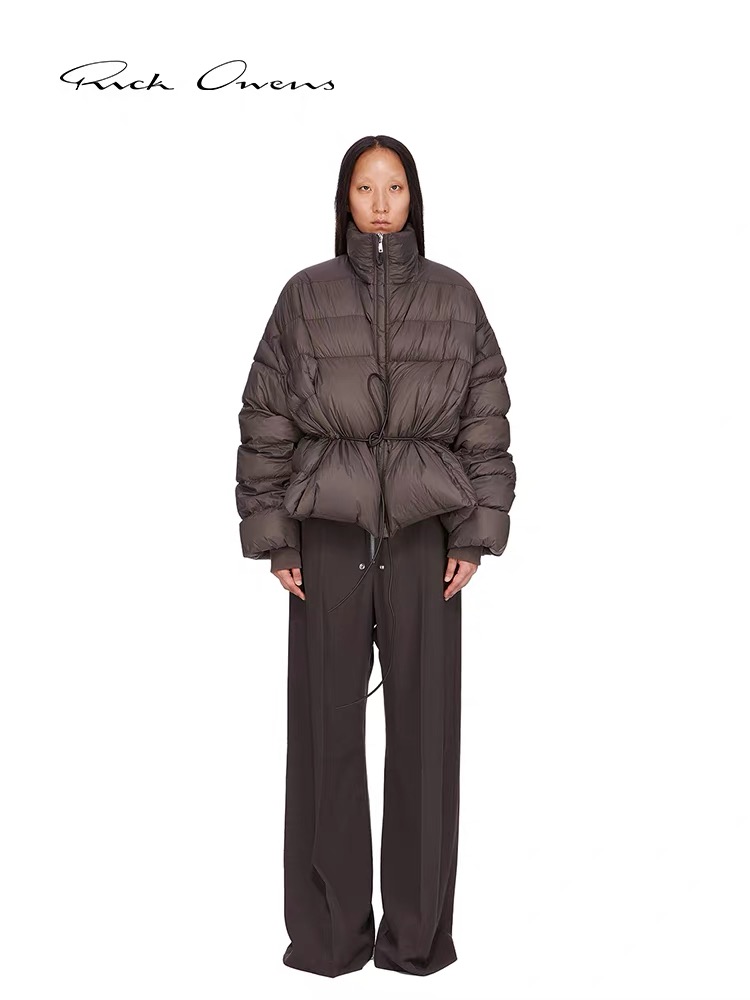 NO:658917,rick owens 2025 autumn and winter new down jacket, national standard 90 goose down, high-end version is different from other currencies in the market, yb mold opening. Three colors and three codes sml,, down jacket, alexander wang19860909rick owens 2025秋冬新款羽绒服,国标90鹅绒,高端版本区别市场其他通货,yb开模.三色三码sml,,down jacket,alexander wang,Women's clothing