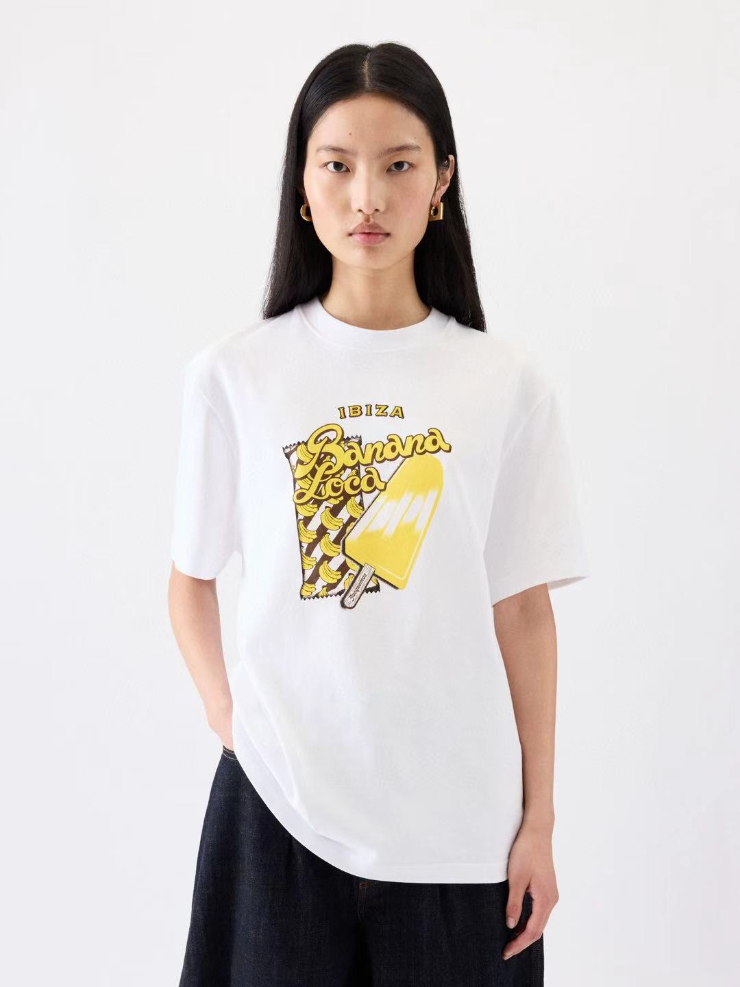 NO:695965,jacquemus 2026 early spring new T-shirt banana popsicle print refreshing holiday feeling smlxl p,,tees,t-shirt,19860909jacquemus 2026早春新款T恤 香蕉冰棒印花 清爽度假感 smlxl p,,tees，t-shirt,,Women's clothing