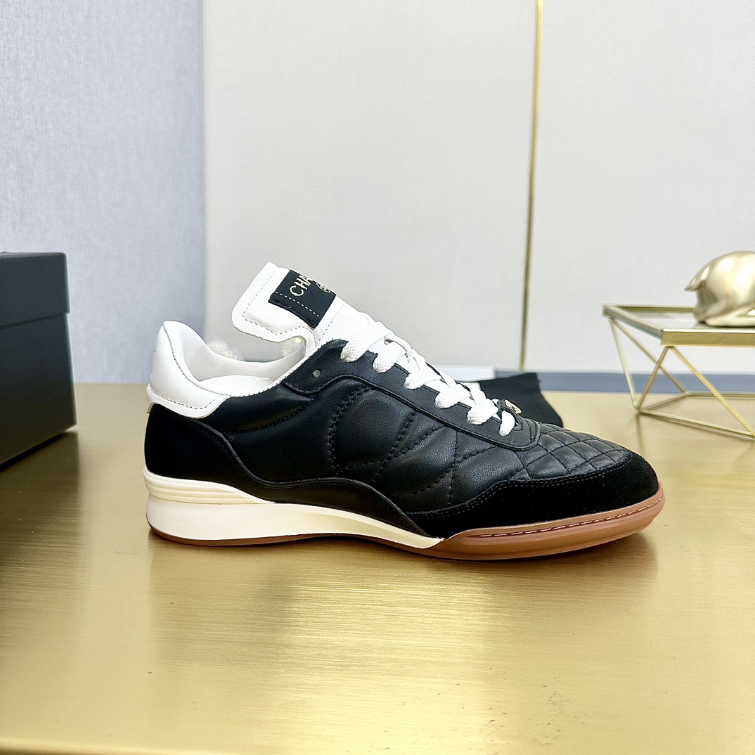 CHANEL香奈儿厚底熊猫板鞋・人気の厚底デザイン・全サイズ対応