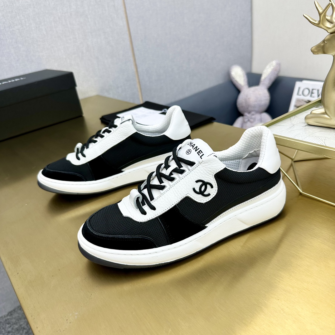 Chanel香奈儿 熊猫スニーカー クラシックデザインと多彩なスタイル