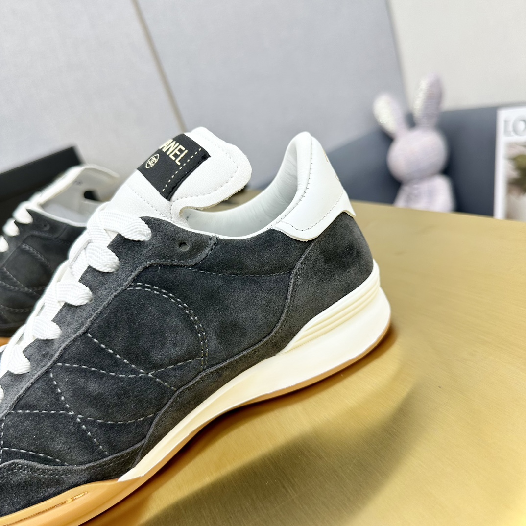Chanel香奈儿 スポーツシューズ アウトドアにも最適な多色デザイン