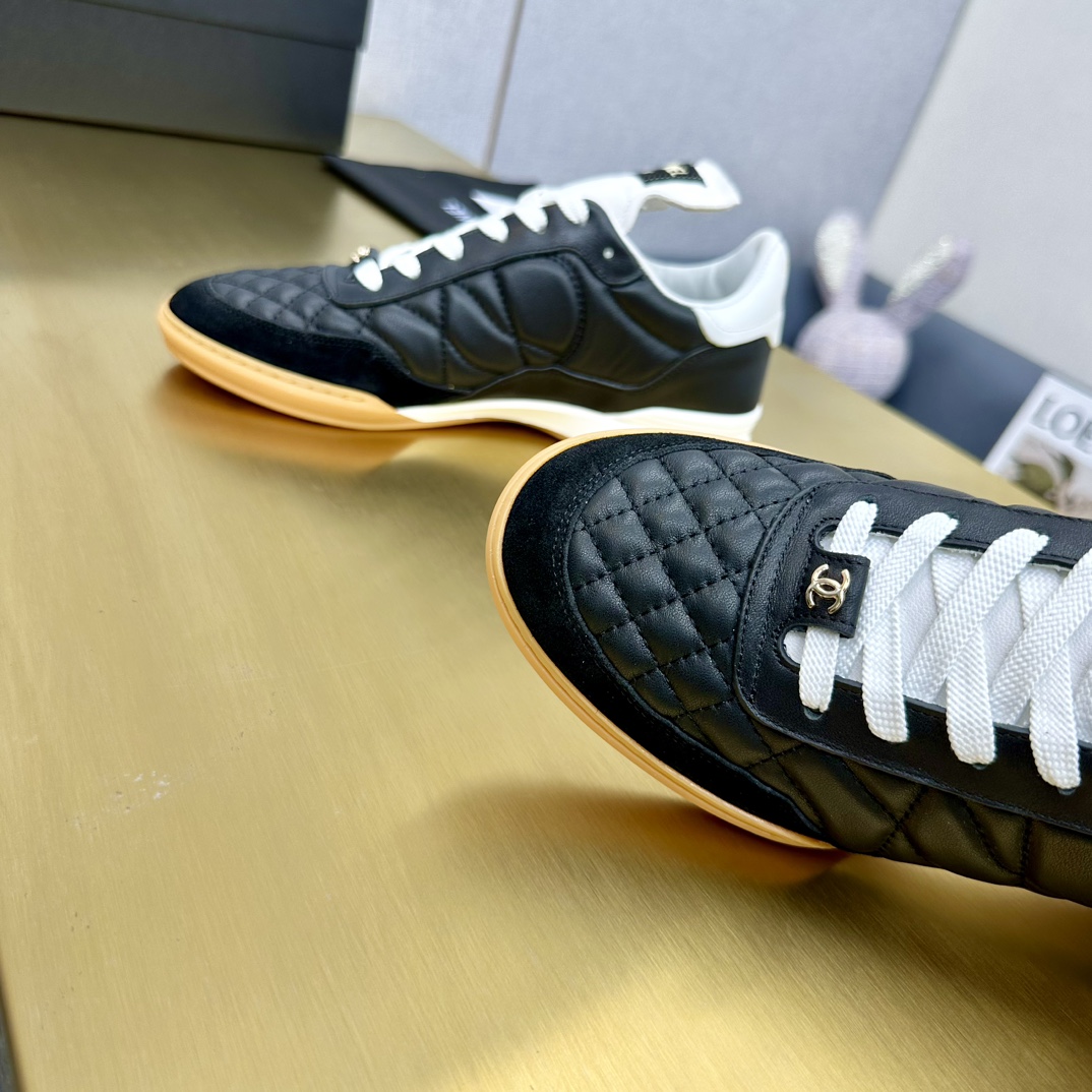 Chanel香奈儿 スポーツシューズ 多彩デザイン