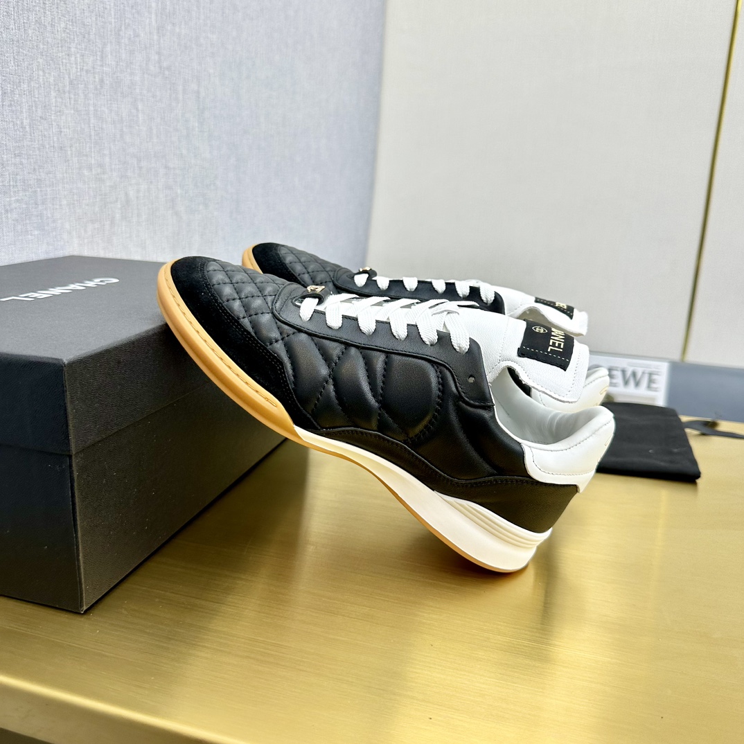 Chanel香奈儿 スポーツシューズ 多彩デザイン