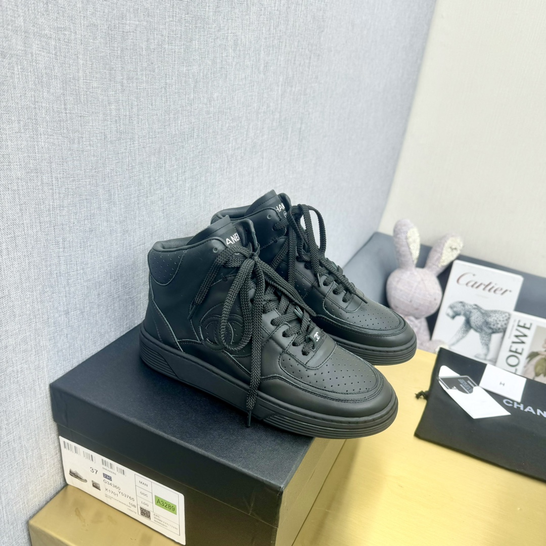 Chanel香奈儿金属休闲スニーカー - 高品質オイルエッジ工芸