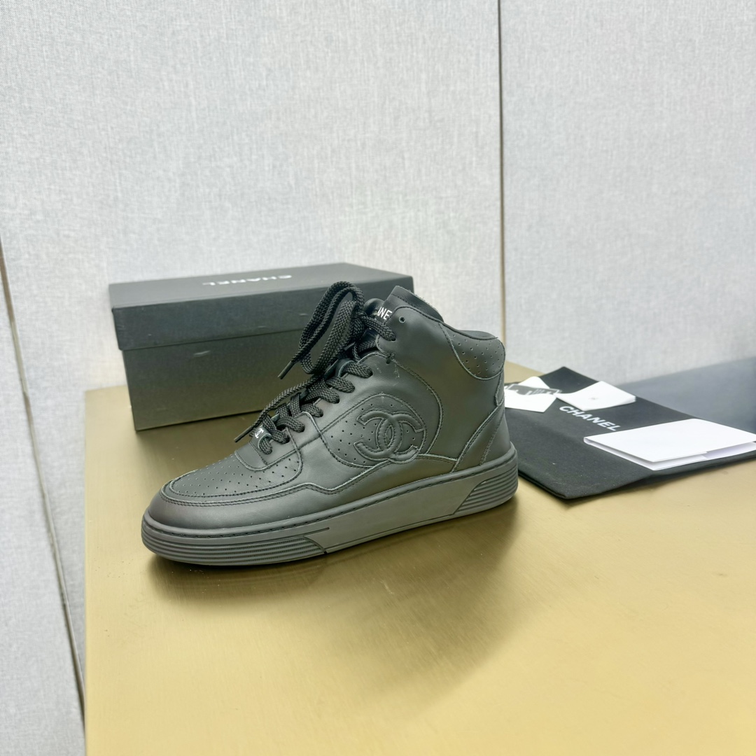 Chanel香奈儿金属休闲スニーカー - 高品質オイルエッジ工芸