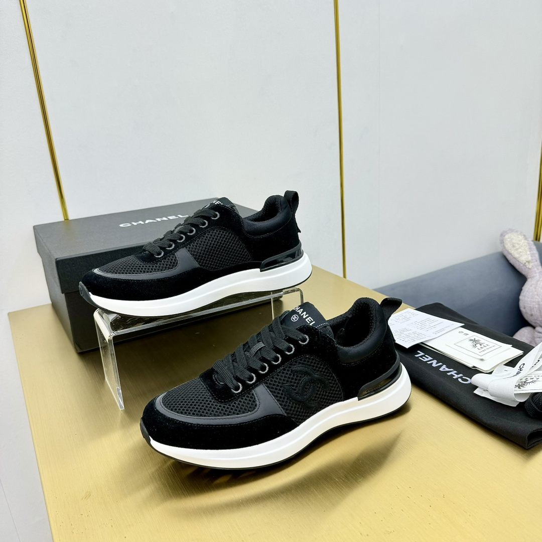 Chanel 香奈儿 スポーツシューズ 多彩デザイン