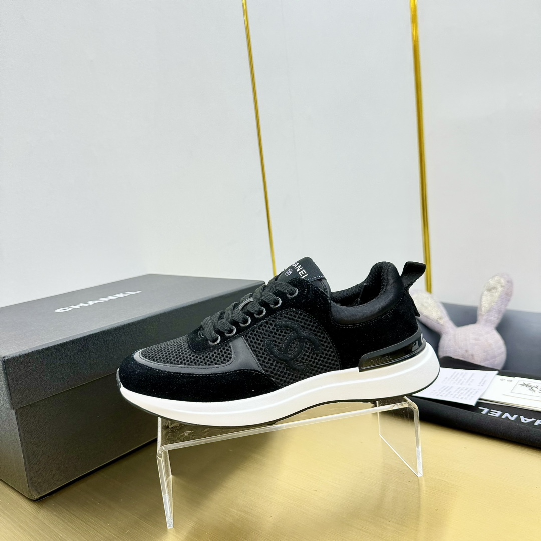 Chanel 香奈儿 スポーツシューズ 多彩デザイン