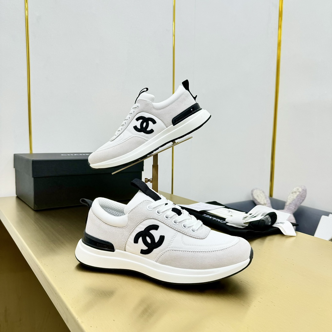 Chanel香奈儿 スポーティーシューズ クラシックデザイン