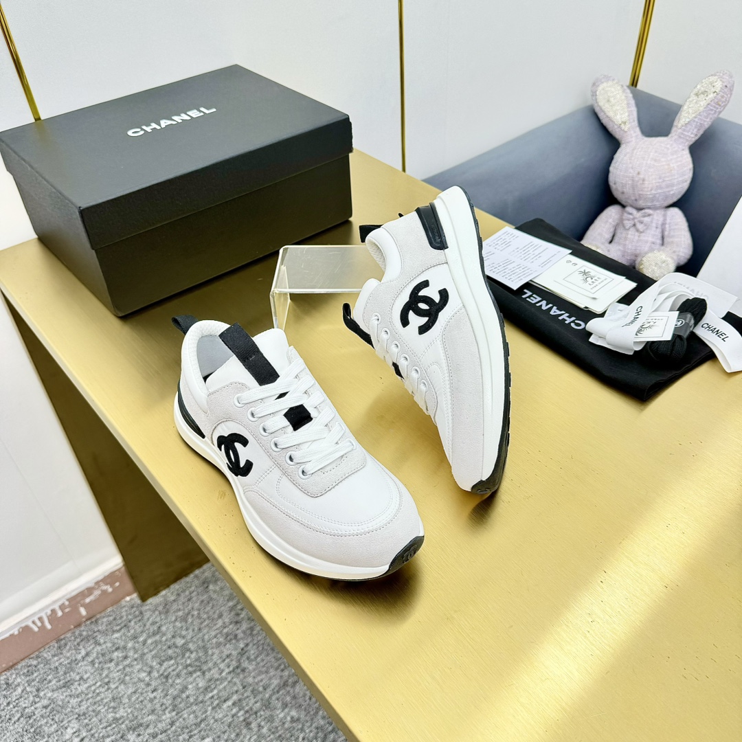 Chanel香奈儿 スポーティーシューズ クラシックデザイン