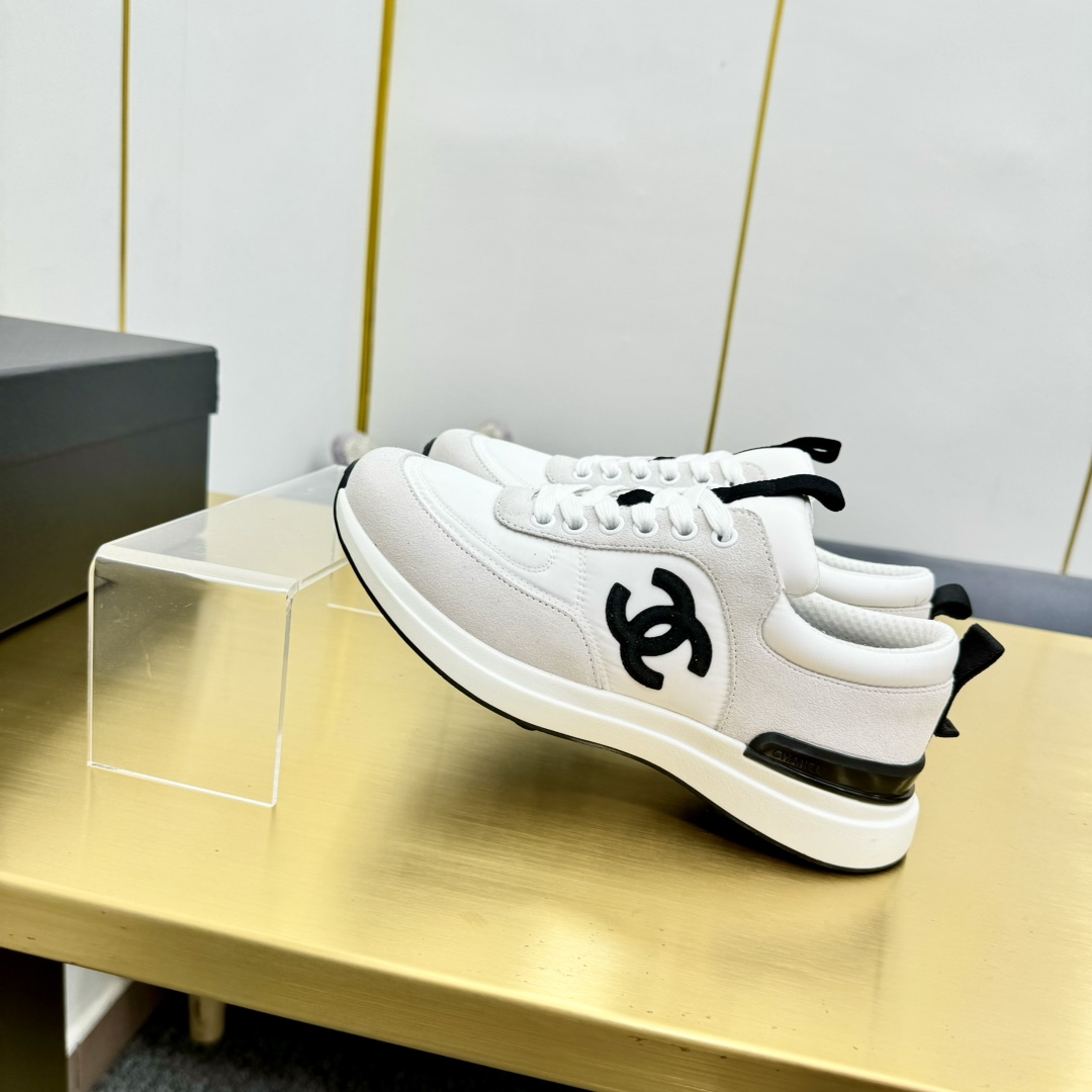 Chanel香奈儿 スポーティーシューズ クラシックデザイン