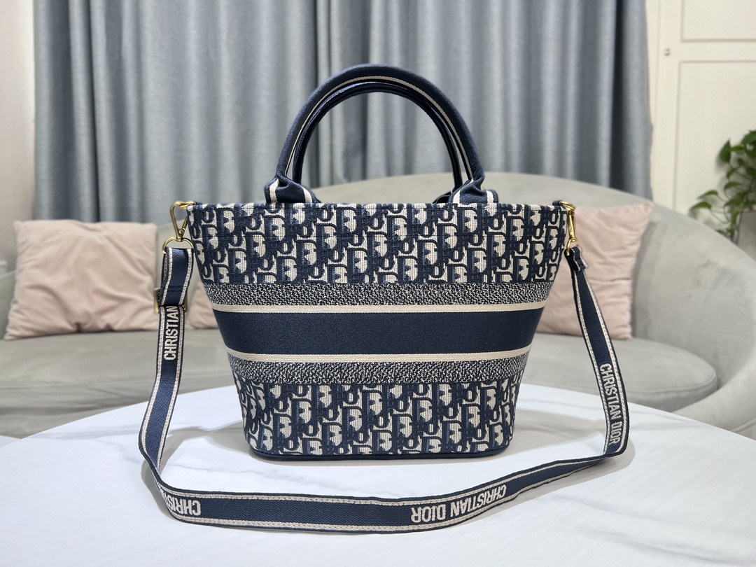 Dior Vegetable basket tote