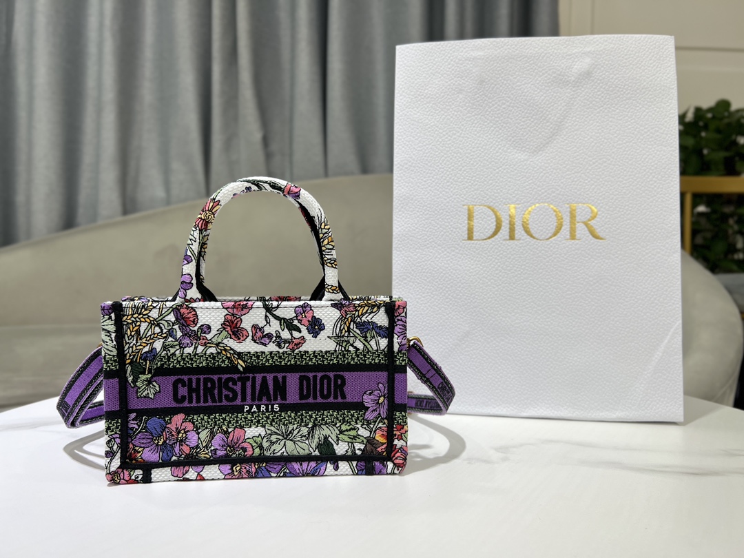 Dior Book Tote Handbags Tote Bags White Embroidery Summer Collection Mini