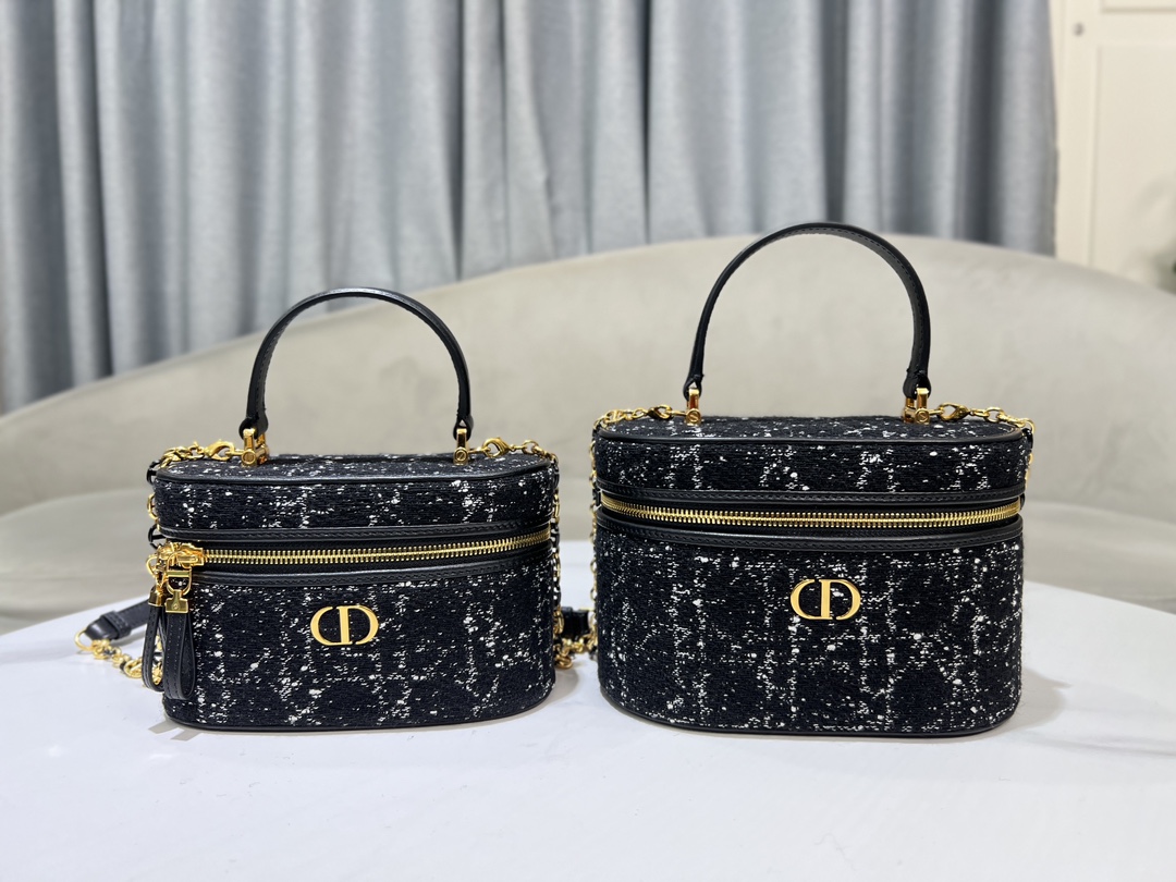 Dior 30 Montaigne Mini Small Vanity Bag