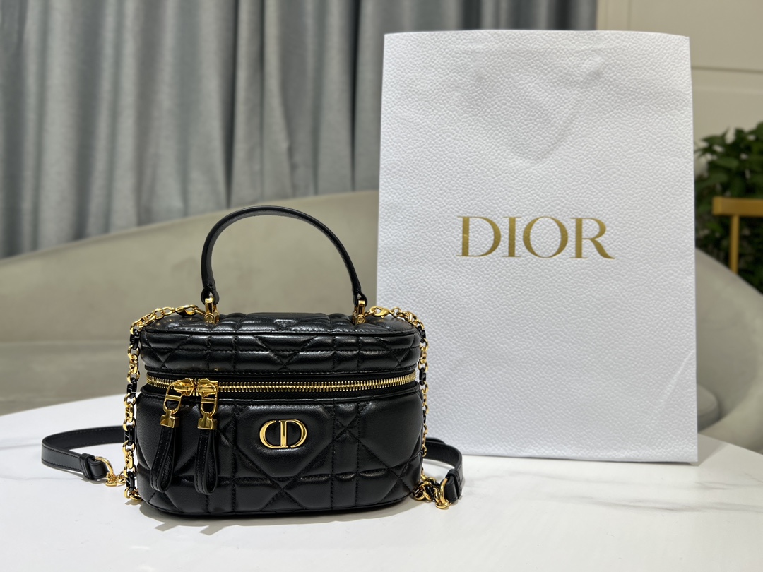 Dior Caro Luxury
 Bags Handbags Black Gold Sheepskin Spring/Summer Collection Vanity Chains