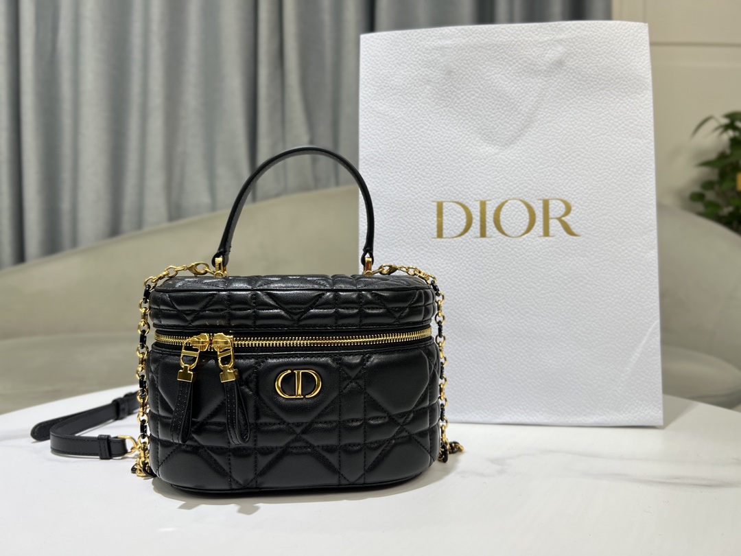 Dior Caro Top
 Bags Handbags Black Gold Sheepskin Spring/Summer Collection Vanity Chains