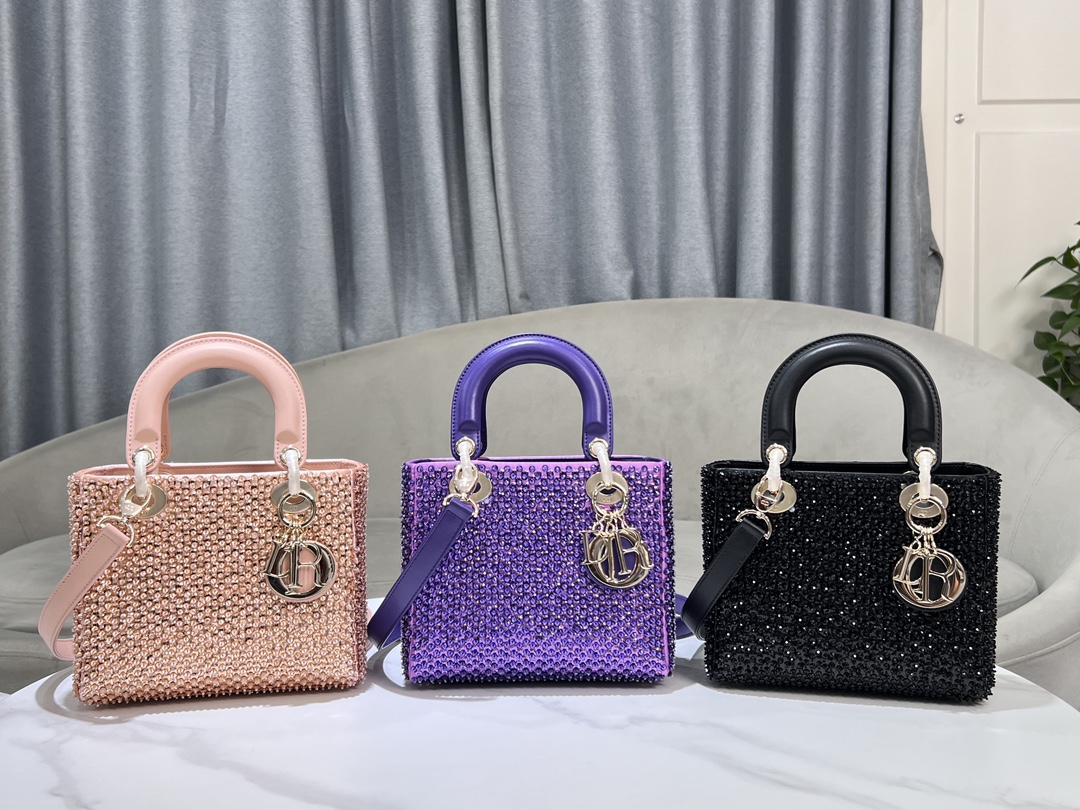 Dior Four square diamonds