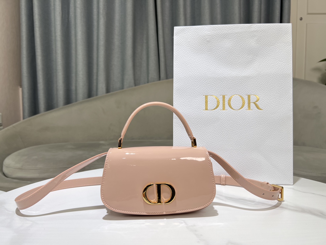 Dior Montaigne Avenue Taschen Handtaschen Gold Hellrosa Rosa Vintage Rindsleder Lackleder Winterkollektion