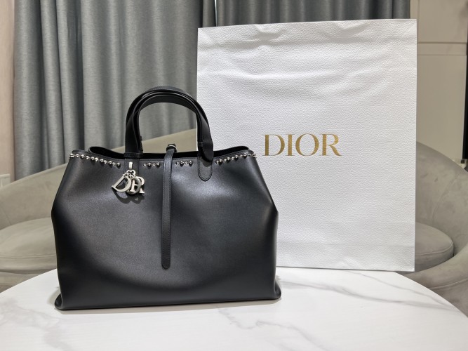 Dior Toujours Handbag: Black Leather, Cannage Stitching, Large Size 1 Dior Toujours Handbag: Black Leather, Cannage Stitching, Large Size
