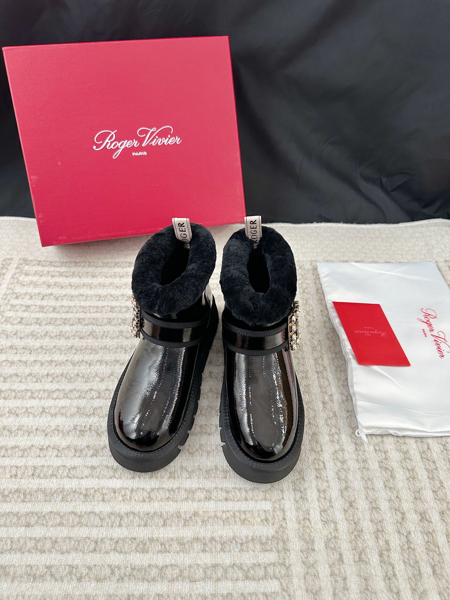 [Roger Vivier Women