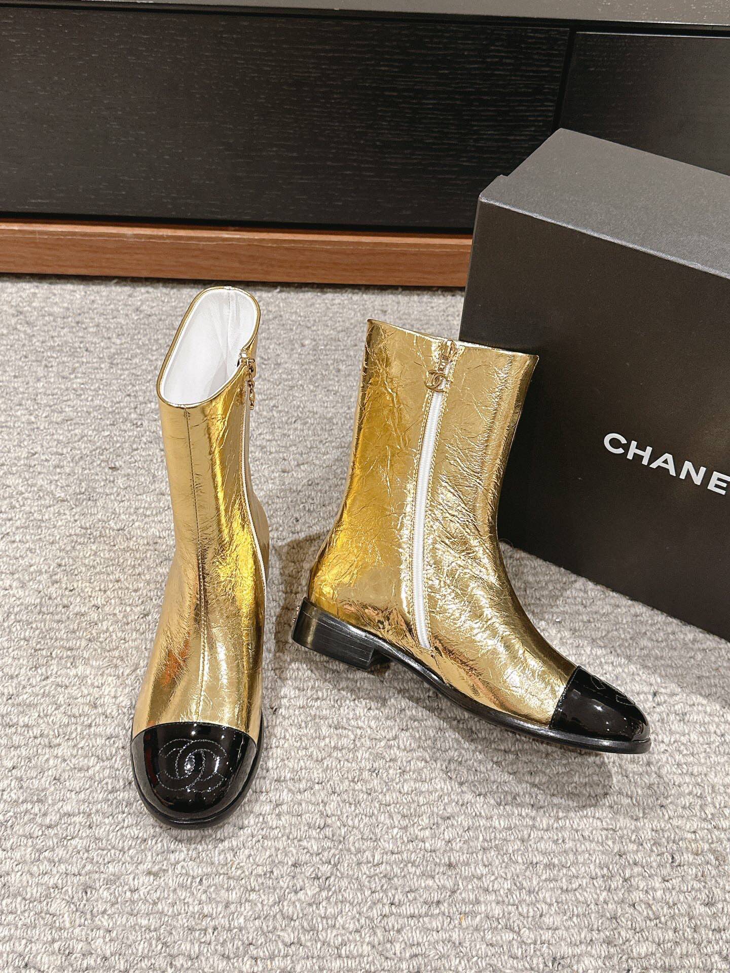 Chanel Haute Couture Classic Luxury Leather Shoe Loafer Shoes 4