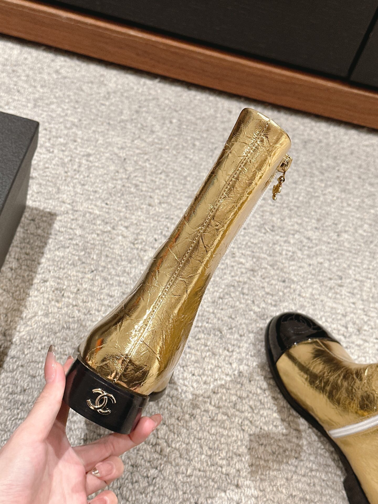 Chanel Haute Couture Classic Luxury Leather Shoe Loafer Shoes 7