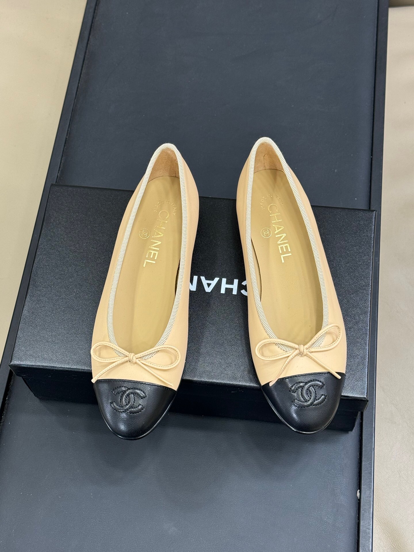 Chanel - Ballet Flats