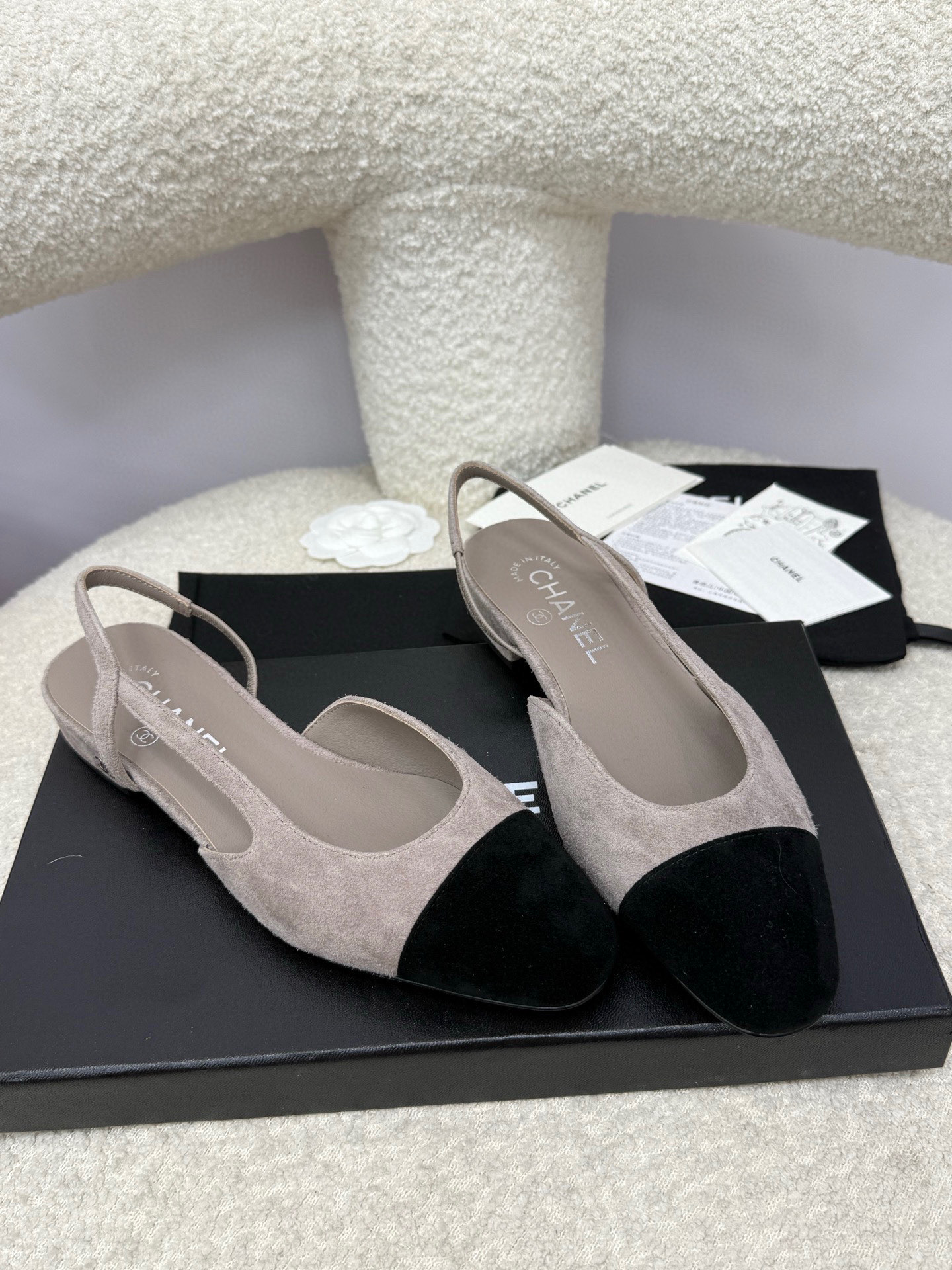 Chanel - Ballet Flats