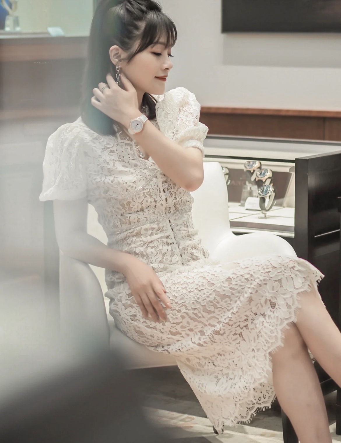 NO:393295,There is gold and diamonds!  There are both profits and profits!  All the girls!  The feeling of having to love!  Really love it!  Wear it!  I feel much better every day!  ,19860909有金有钻！有进有赚！ 所有女生们！不得不爱的感觉啊！ 真的心头爱了！ 戴上它！每天心情都会好很多的感觉！,,Watch