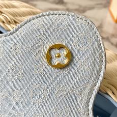 【顶级原版广州货】M28549蓝色 本款 Capucines BB手袋出自 Rattan 系列,搭载翻盖 【顶级原版广州货】M28549蓝色 本款 Capucines BB手袋出自 Rattan 系列,搭载翻盖