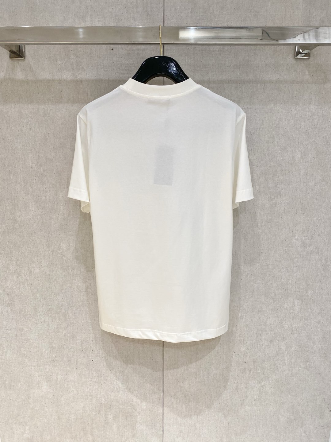 Loro Piana Men's White Logo Short Sleeve T-Shirt S-2XL Round Neck 9 i1735831944019 4011 0 8