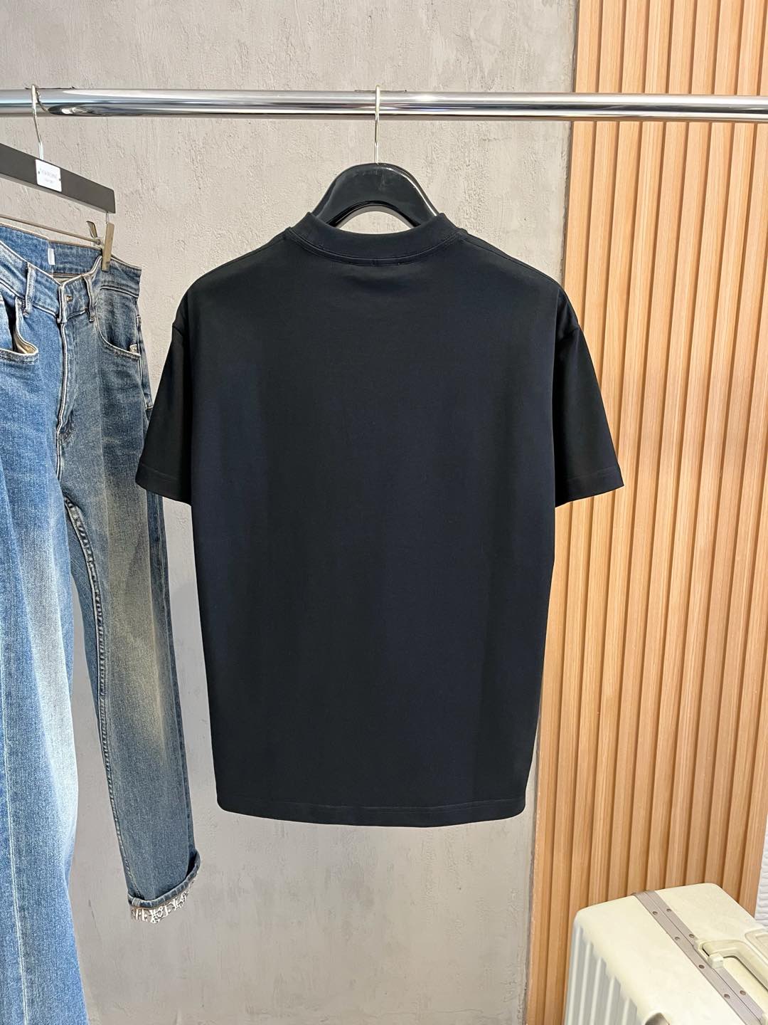 Queen’s 2025 Autumn/Winter High-End Men’s T-Shirt: Premium Quality, Custom Design, Pure Cotton - 图片 9