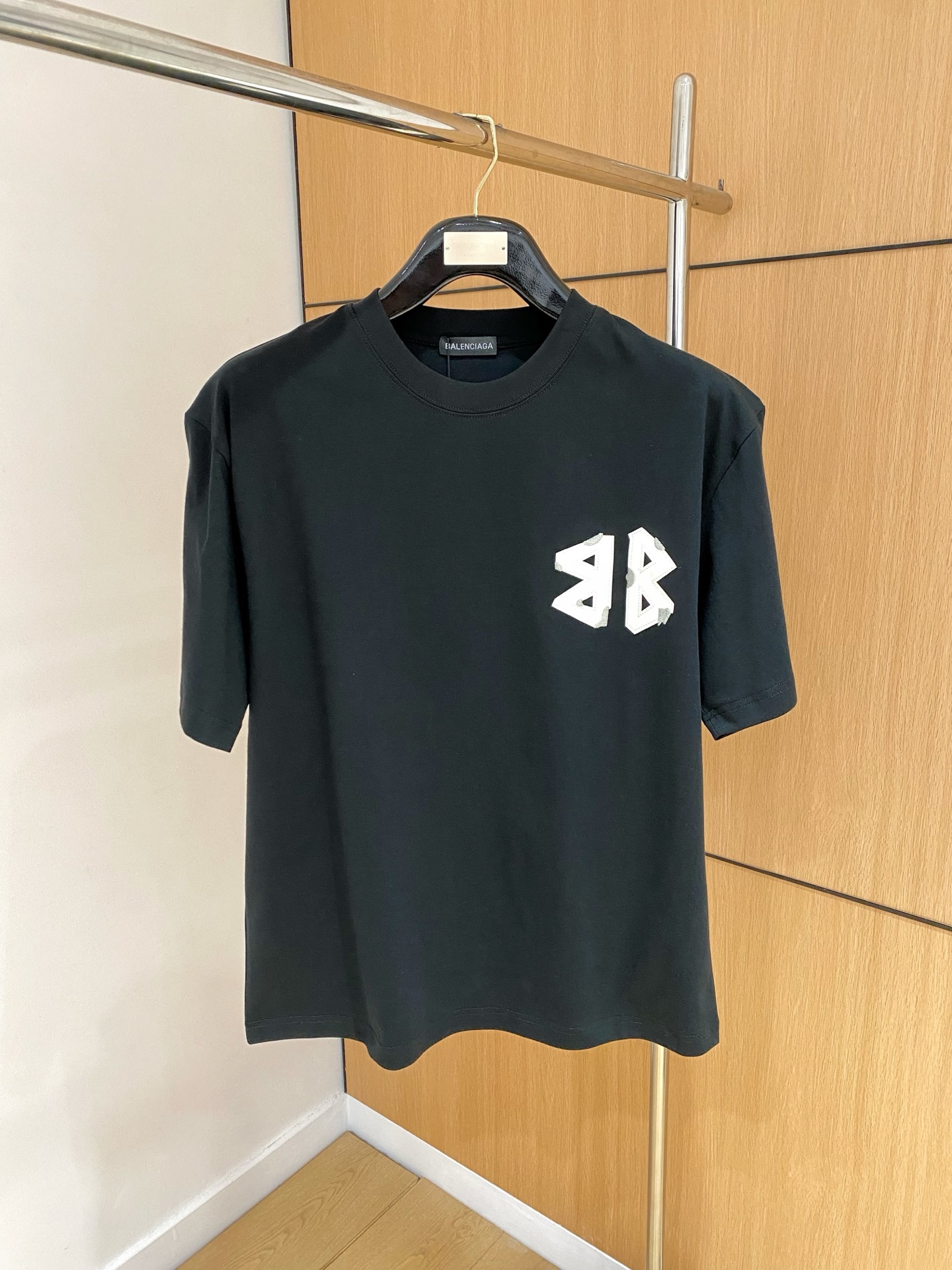 ss巴黎世家纯棉最新面料经典标识图案logo时尚简约潮流短袖，最顶级的品质专柜原单短袖，顶级制作工艺进口