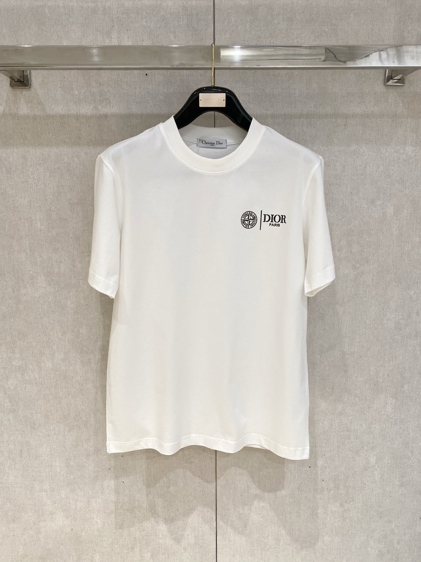 Dior Men's Modern Logo T-Shirt, Casual Short Sleeve Tee for Men, White 2 i1737222561930 2264 0 0